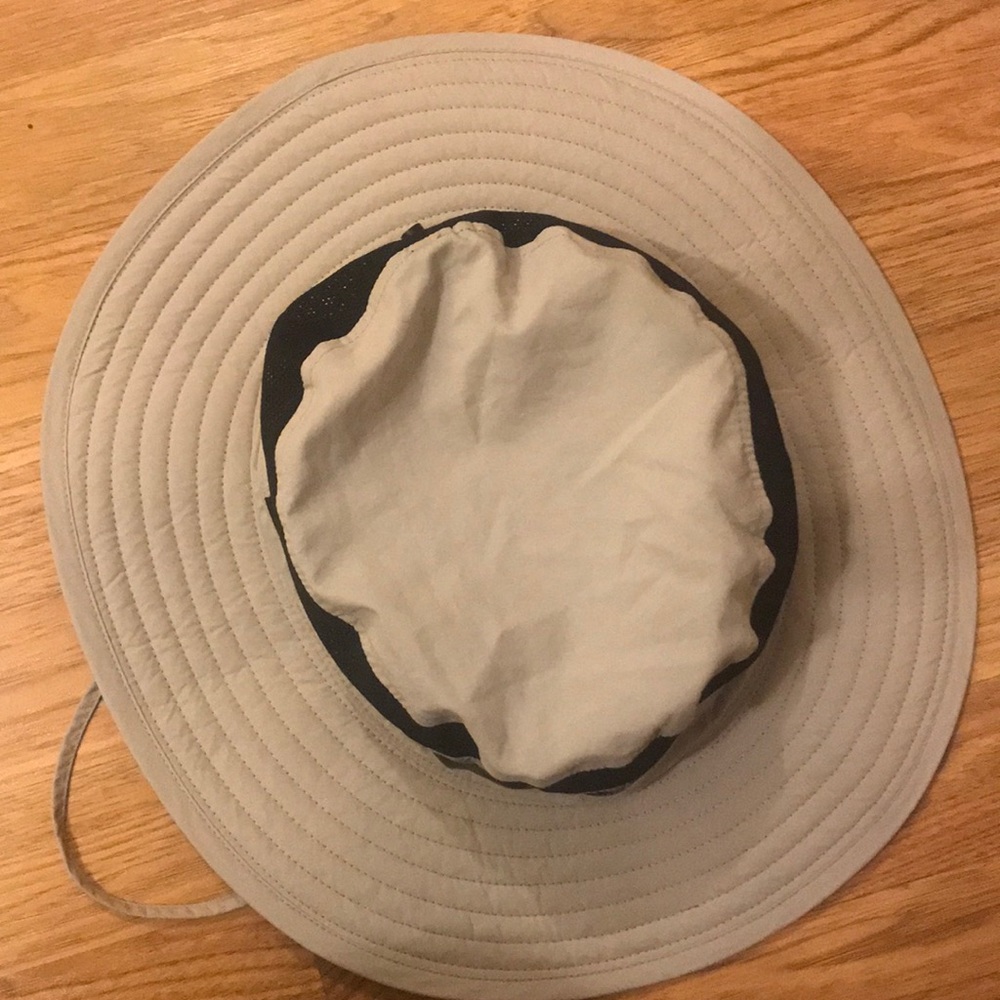 Columbia safari hat